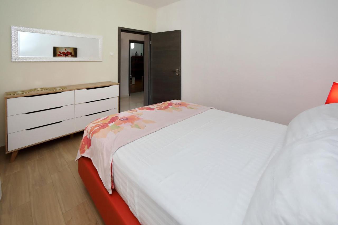 Apartment Sunny Terrace Бибине Екстериор снимка