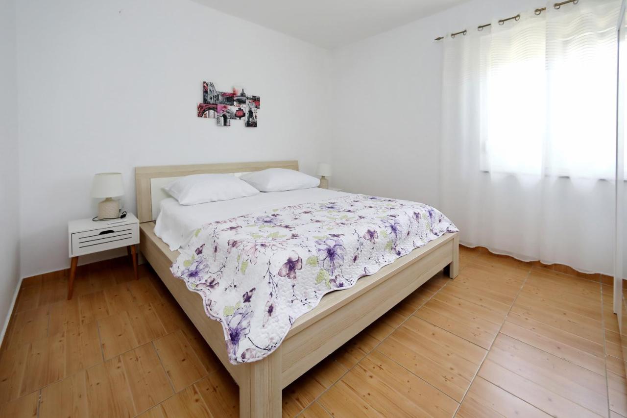 Apartment Sunny Terrace Бибине Екстериор снимка