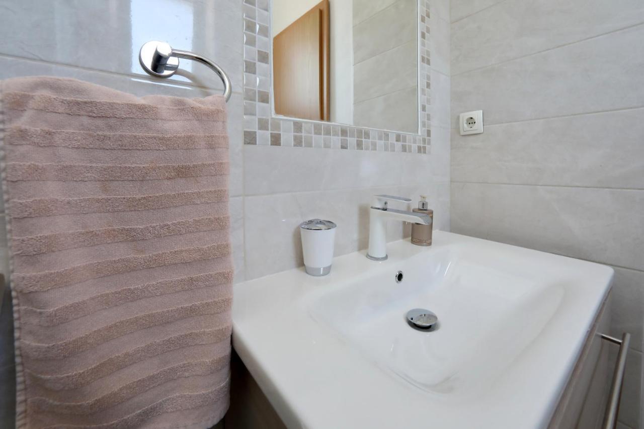 Apartment Sunny Terrace Бибине Екстериор снимка