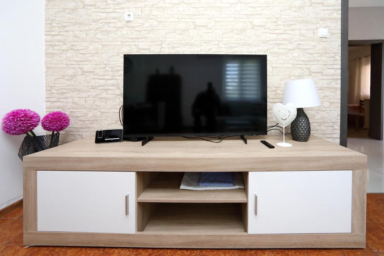 Apartment Sunny Terrace Бибине Екстериор снимка