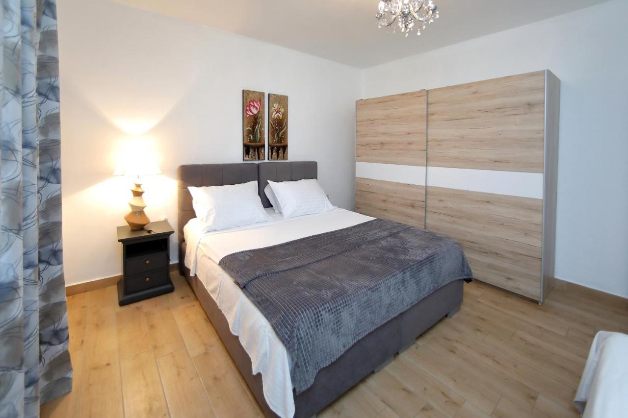Apartment Sunny Terrace Бибине Екстериор снимка